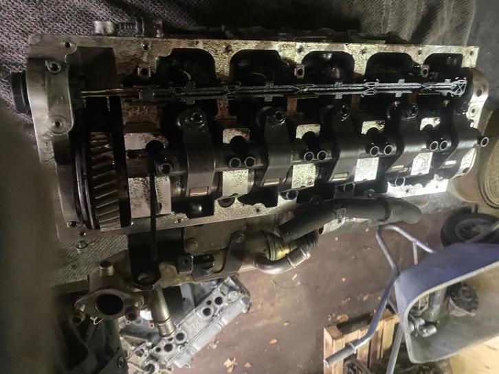 Volkswagen t5 2.5 bnz nieuwe cilinderkop, Auto-onderdelen, Motor en Toebehoren, Gebruikt, Ophalen of Verzenden