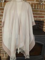 warme poncho dames , damart, Damart, Ophalen of Verzenden, Zo goed als nieuw
