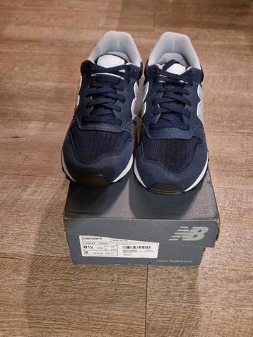 baskets bleu marine et bleu pâle New Balance 500 neuves beschikbaar voor biedingen