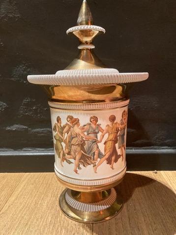Antieke grote pot met deksel Florentine - Italy - handwerk beschikbaar voor biedingen