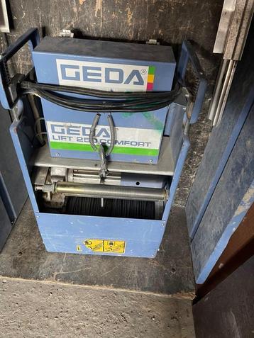GEDA LIFT COMFORT 250 Volledige set  beschikbaar voor biedingen
