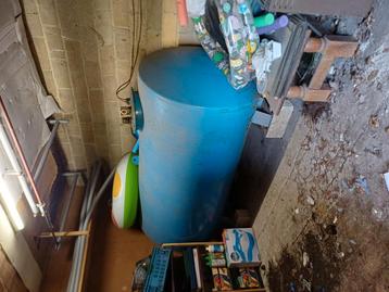 mazout tank   beschikbaar voor biedingen