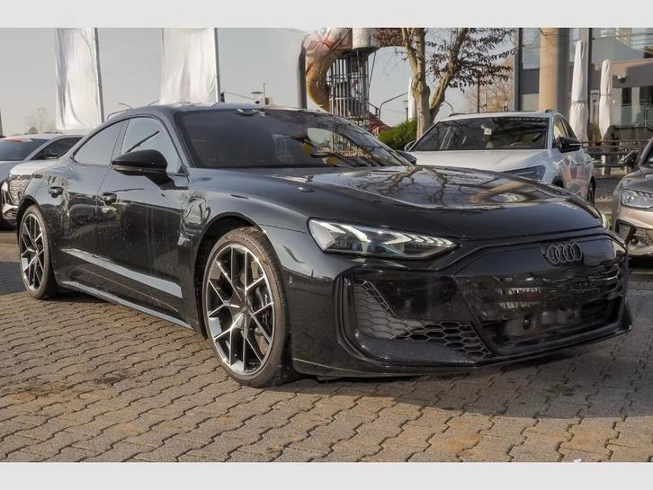 NEW RS 775PK MEGA VOL LP180000E PERFZET/21/CARBON/PANO-35%, Autos, Audi, Entreprise, Achat, e-tron GT, Caméra 360°, 4x4, ABS, Caméra de recul