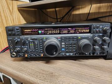 Yaesu FT 1000 mp  mark  v  beschikbaar voor biedingen