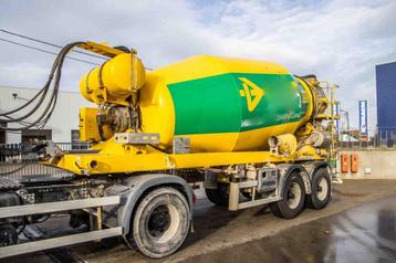 De Buf MIXER/MALAXEUR/MISCHER 10 M3-STEERING/GESTUURD/GELENK beschikbaar voor biedingen