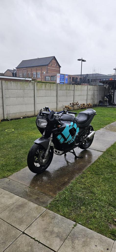 Suzuki katana 600cc 4 cilinder (old timer), Motoren, Motoren | Suzuki, Particulier, Overig, meer dan 35 kW, 4 cilinders, Ophalen