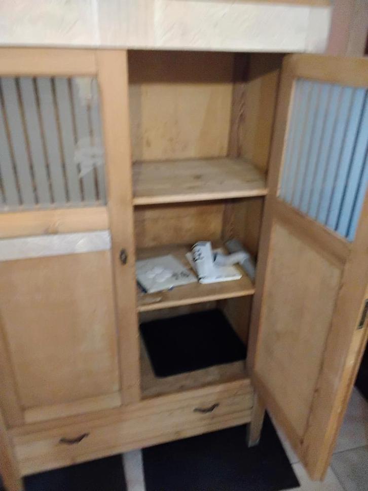 Gratis kast, Huis en Inrichting, Kasten | Overige, Gebruikt, Ophalen