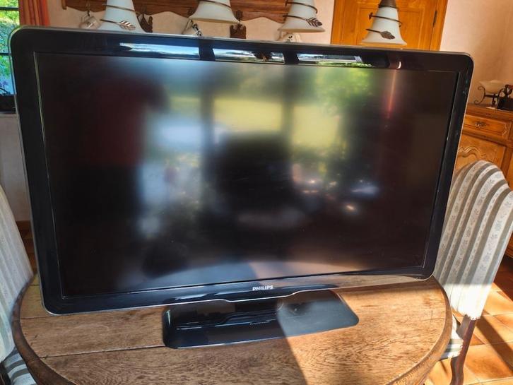 Télévision Philips 47", Audio, Tv en Foto, Televisies, Gebruikt, LCD, 100 cm of meer, Philips, 50 Hz, Ophalen