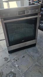 Oven met elektrische kookplaat, Elektronische apparatuur, Fornuizen, Ophalen, Gebruikt, 4 kookzones, 85 tot 90 cm
