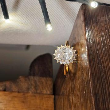 Ring. Stainless steel. Glas.  beschikbaar voor biedingen