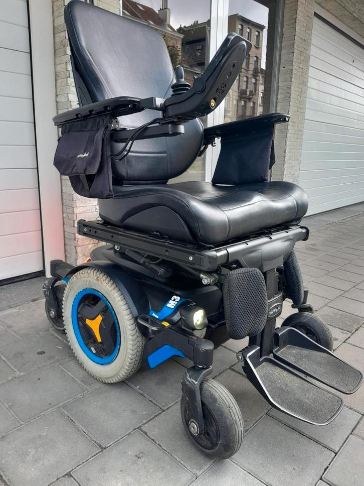 Permobil M3 Elektrische roelst elektrische rolstoel, Diversen, Rolstoelen, Zo goed als nieuw, Elektrische rolstoel, Ophalen of Verzenden