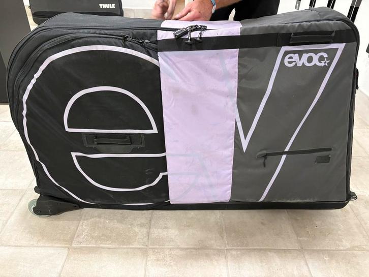 Fietskoffer Evoc te huur, Handtassen en Accessoires, Tassen | Sporttassen, Nieuw, Ophalen