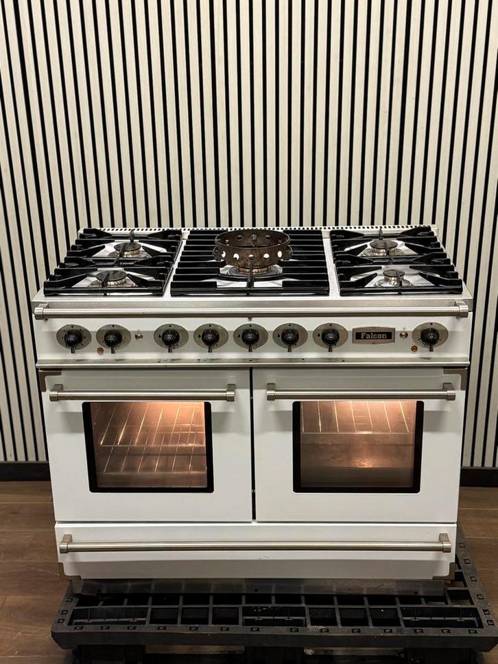Luxe Falcon Fornuis wit met 5 pits & 2 ovens 110 cm, Huis en Inrichting, Keuken | Keukenelementen, Zo goed als nieuw, Minder dan 100 cm
