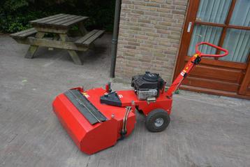 Veegmachine  beschikbaar voor biedingen