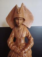 Mary de Bourgogne. Art folklor. Sculpture à main. Chêne 64cm, Antiquités & Art, Art | Sculptures & Bois, Enlèvement ou Envoi