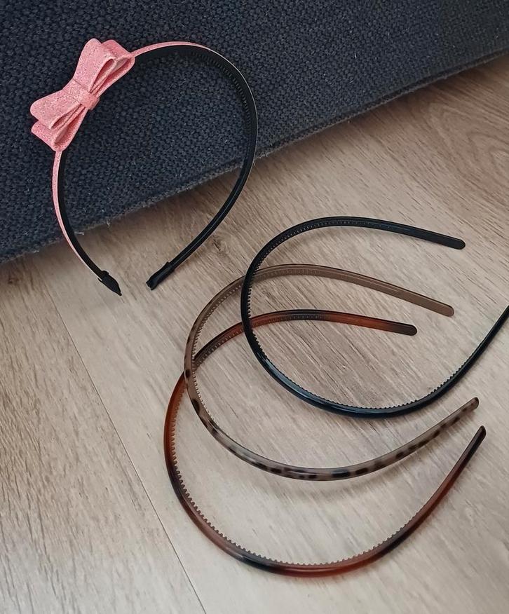 Lot 4 serre-tête petite fille, Kinderen en Baby's, Kindermode-accessoires, Zo goed als nieuw, Ophalen of Verzenden