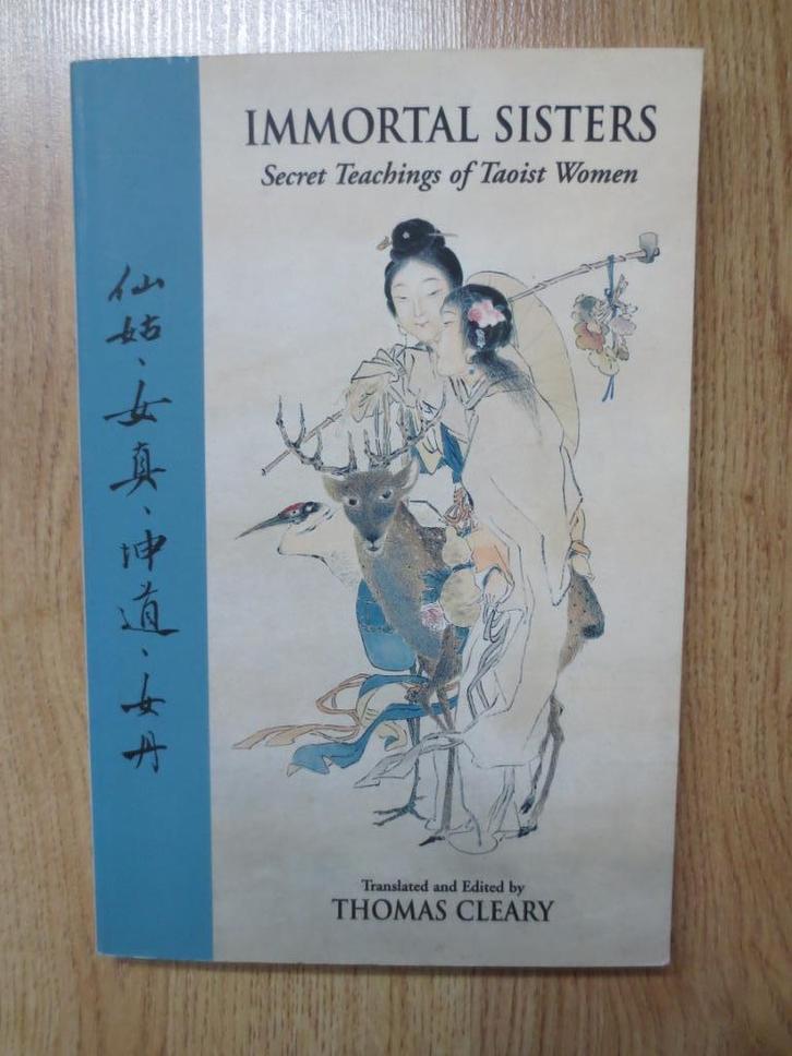 Immortal Sisters - Thomas Cleary, Boeken, Esoterie en Spiritualiteit, Zo goed als nieuw, Ophalen of Verzenden