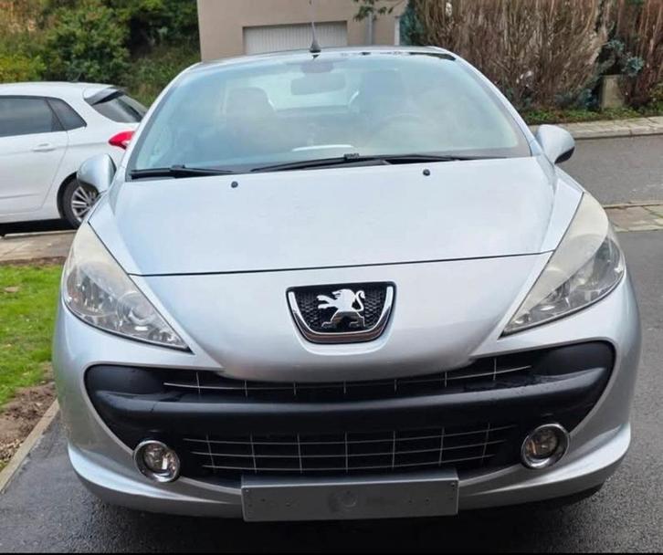 Peugeot 207cc sport 120VTI 2009 211.000km, Auto's, Peugeot, Particulier, Euro 5, Ophalen