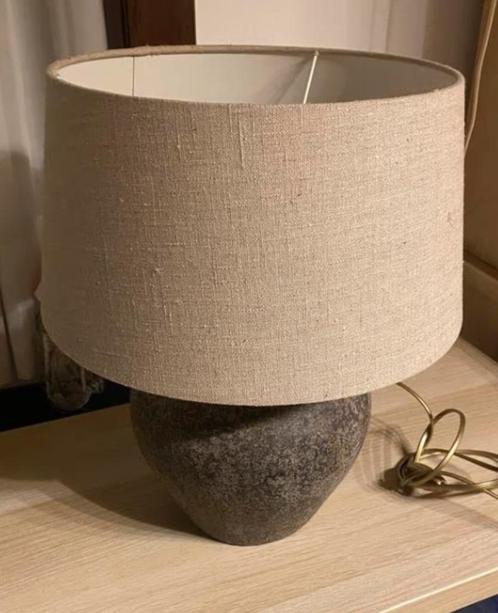 Schemerlamp / tafellamp / lampadaire met stenen voet, Huis en Inrichting, Lampen | Tafellampen, Nieuw, Minder dan 50 cm, Overige materialen