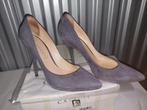 749C* Casadei - sexy donkergrijze suède pumps (40), Kleding | Dames, Schoenen, Pumps, Verzenden, Grijs, Gedragen