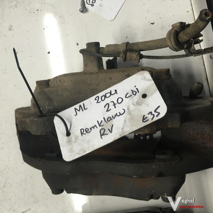 Mercedes ML 270CDI 2004 Remklauw Linksvoor of Rechtsvoor, Auto-onderdelen, Remmen en Aandrijving, Gebruikt, Ophalen of Verzenden