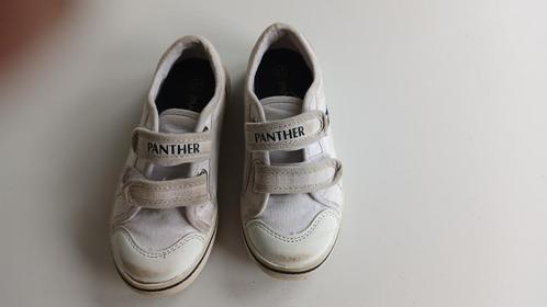 Witte sneakers Maat 27, Kinderen en Baby's, Kinderkleding | Schoenen en Sokken, Gebruikt, Schoenen, Jongen of Meisje, Ophalen