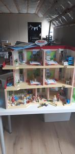 playmobil hotel 5265 met extra verdiep, Kinderen en Baby's, Speelgoed | Playmobil, Ophalen, Gebruikt