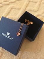 Bijoux / Collier Swarovski Petit Coeur Rose et Blanc Or Rose, Enlèvement ou Envoi, Neuf, Bijou ou Montre