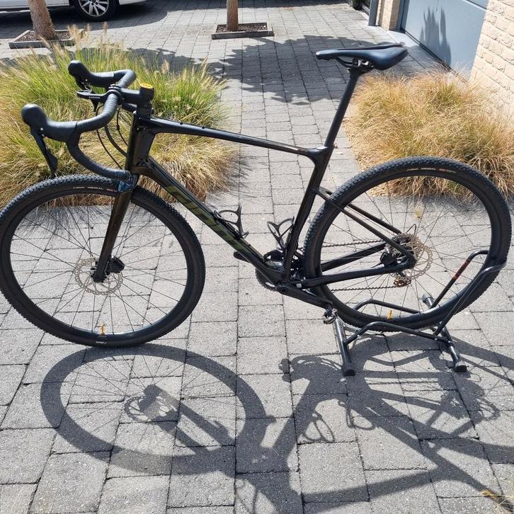 Gravelbike Giant Revolt Advanced maat L, Fietsen en Brommers, Fietsen | Heren | Sportfietsen en Toerfietsen, Zo goed als nieuw