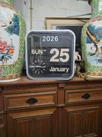 Flip klok karlsson, Huis en Inrichting, Woonaccessoires | Klokken, Ophalen of Verzenden