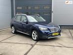 BMW X1 XDrive20i High Executive, Auto's, BMW, 4 cilinders, 2000 kg, Blauw, 5 zetels