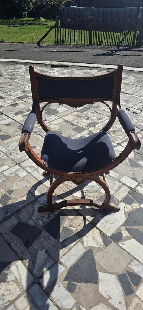 Antieke stoel, Ophalen