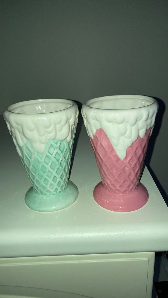 Mooie ijsbeker bloempot, Antiek en Kunst, Antiek | Vazen, Ophalen of Verzenden