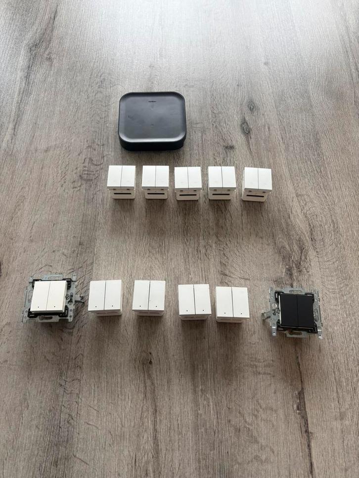Niko Home control traditionele bekabeling, Doe-het-zelf en Bouw, Elektriciteit en Kabels, Zo goed als nieuw, Schakelaar, Ophalen of Verzenden