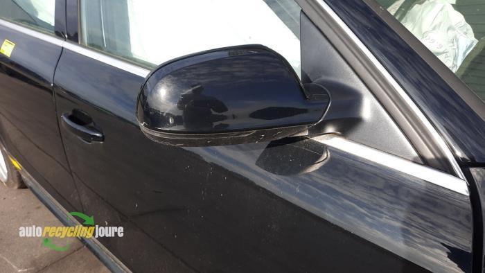 Rétroviseur extérieur droit d'un Audi A4, Autos : Pièces & Accessoires, Rétroviseurs, Audi, Utilisé, 3 mois de garantie