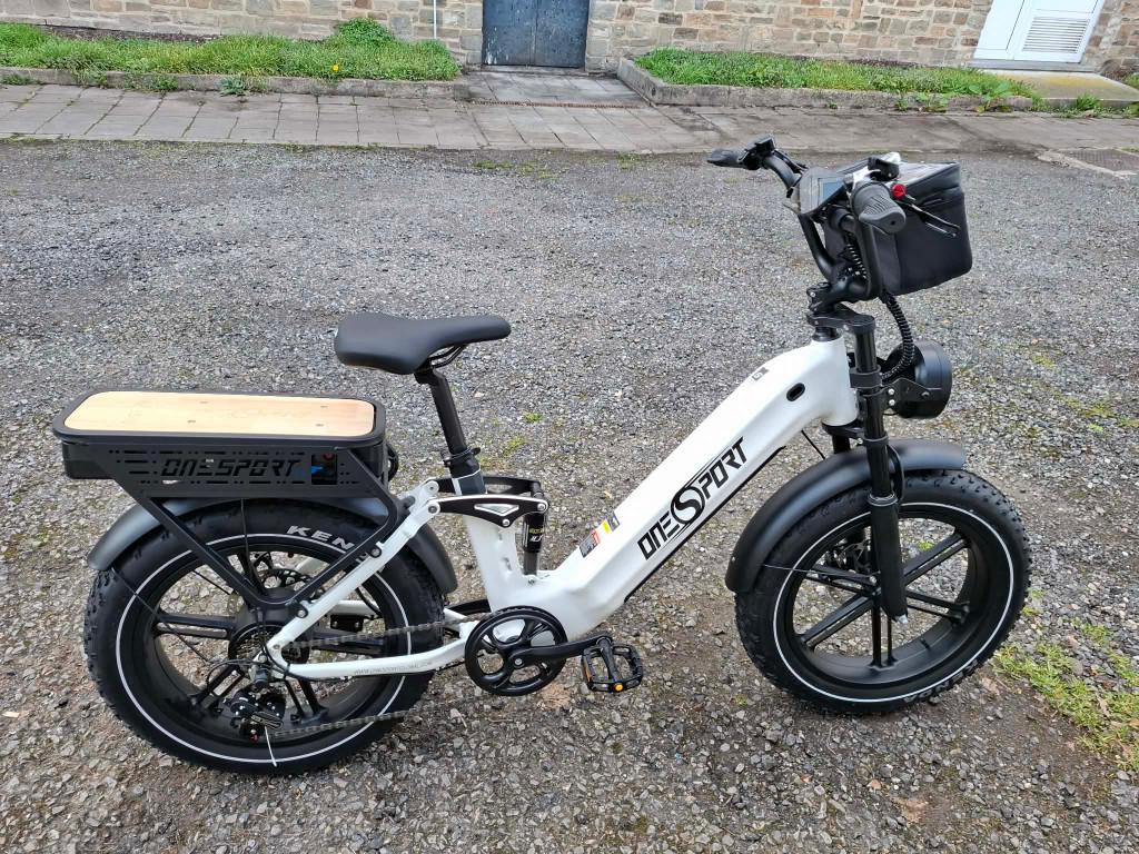 a vendre vélo fatbike électrique grosse autonomie, Vélos & Vélomoteurs, Enlèvement, Comme neuf, 50 km par batterie ou plus