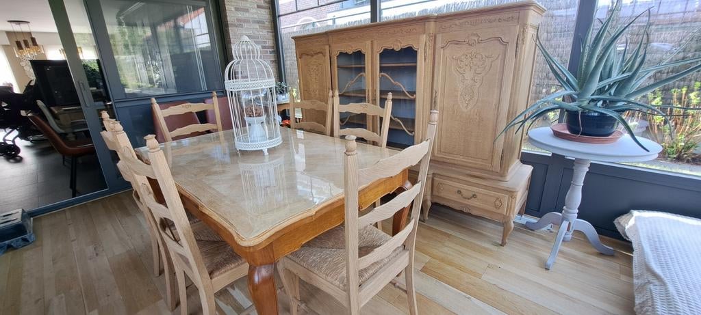 Eiken eetplaats, Ophalen