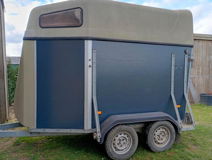 Trailer 2 paarden 2paards trailer paardentrailer, Dieren en Toebehoren, Paarden en Pony's | Trailers en Aanhangwagens, Ophalen