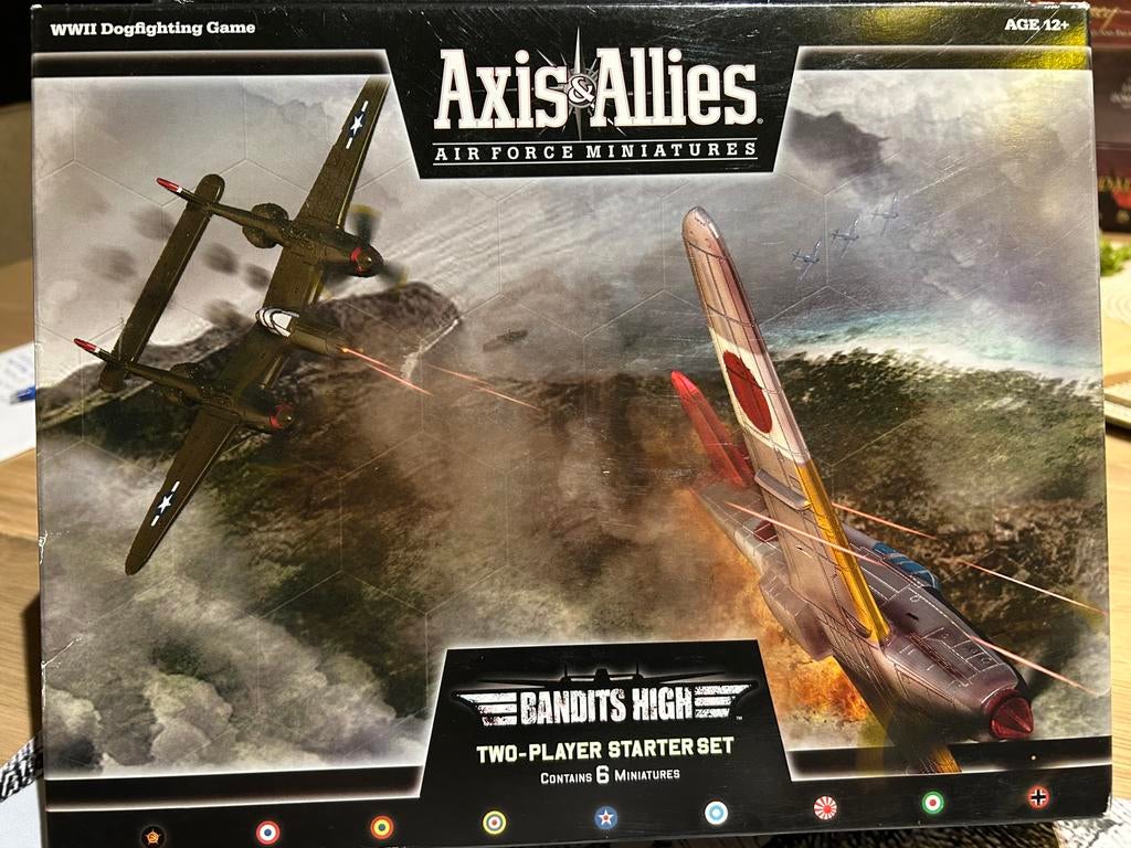 Axis & Allies Air Force Miniatures | bandits high | starter, Ophalen of Verzenden, Zo goed als nieuw