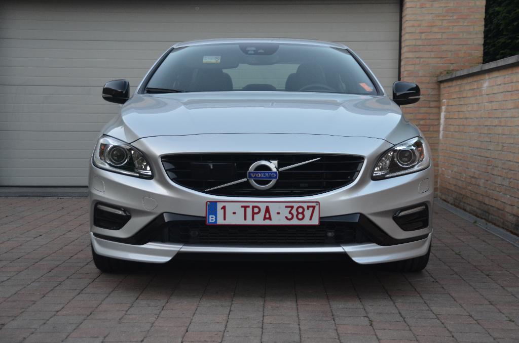 Volvo S60 Polestar 367 cv - Etat Showroom, Autos, Argent ou Gris, Achat, Phares entièrement LED, Automatique