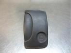 Poignée porte coulissante droite d'un Renault Kangoo (Kango, Renault, -, Utilisé, -