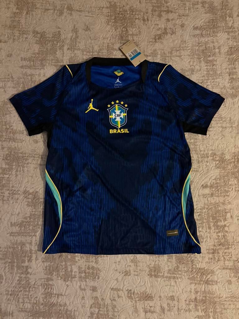 WK-shirt van Brazilië 2026 (maat M), Sport en Fitness, Voetbal, Maat M, Ophalen, Nieuw, Shirt