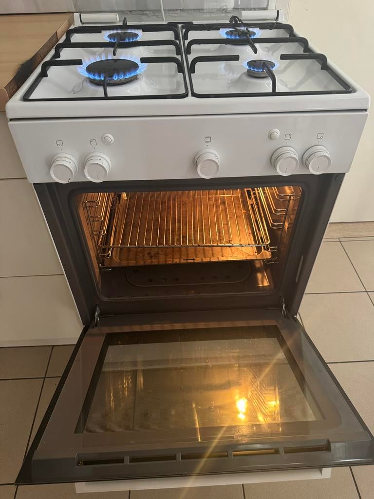 Cuisinière à gaz Bosch, Electroménager, Cuisinières, Comme neuf, Gril, Enlèvement