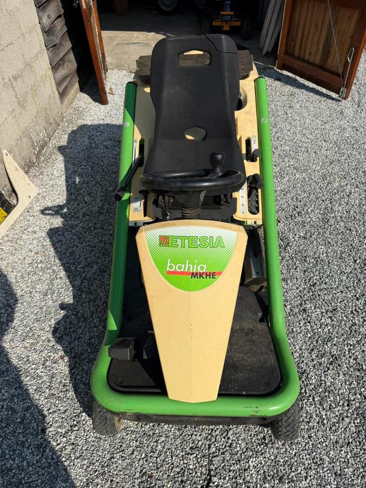 Etesia Bahia 80cm – moteur tourne – pour pièces ou à réparer, Tuin en Terras, Zitmaaiers, Zo goed als nieuw, Versnellingen, Ophalen