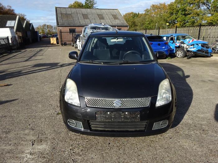 Boîtier de direction assistée d'un Suzuki Swift, Autos : Pièces & Accessoires, Commande, Suzuki, Utilisé, 3 mois de garantie, Enlèvement ou Envoi