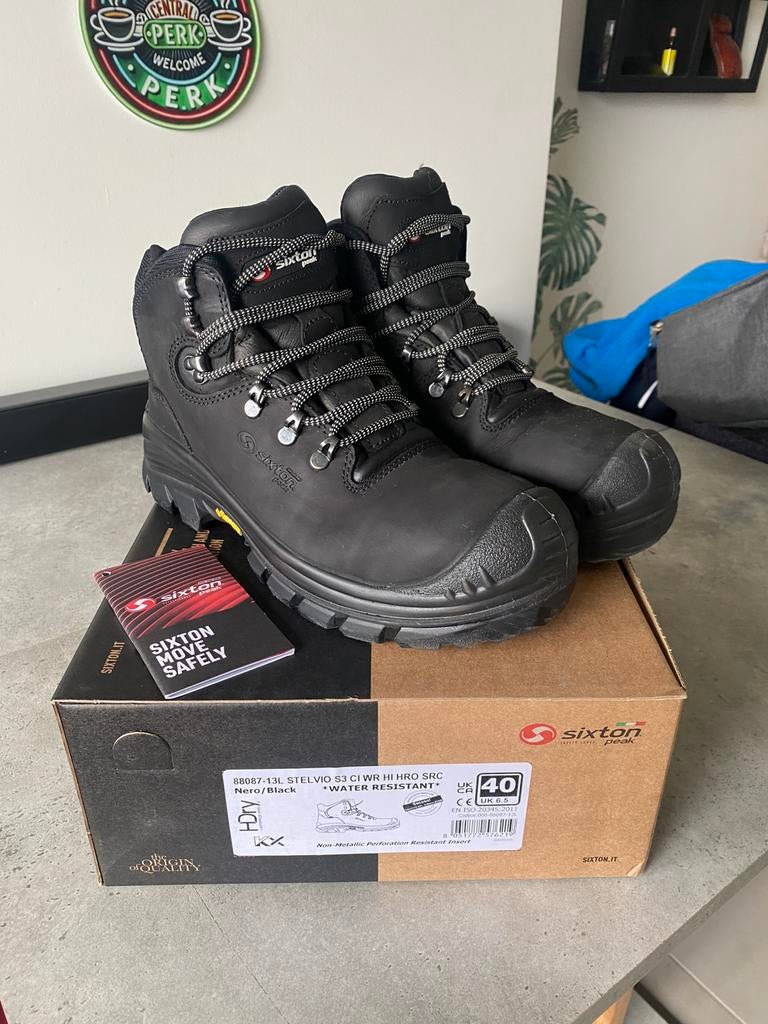 Chaussures de sécurité (norme S3), Enlèvement ou Envoi, Comme neuf