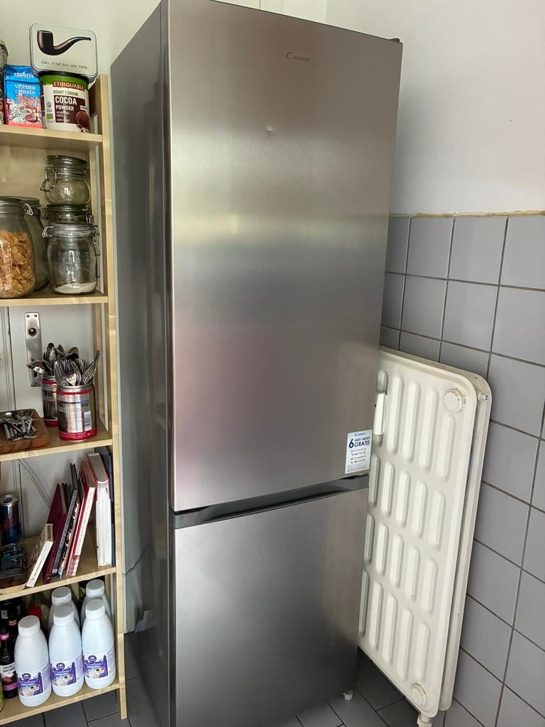 Réfrigérateur avec congélateur, Enlèvement, Comme neuf