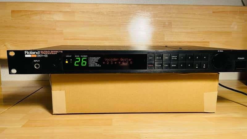 Roland GP-8 (pedalier + Pedale EV5 ), Musique & Instruments, Enlèvement, Comme neuf