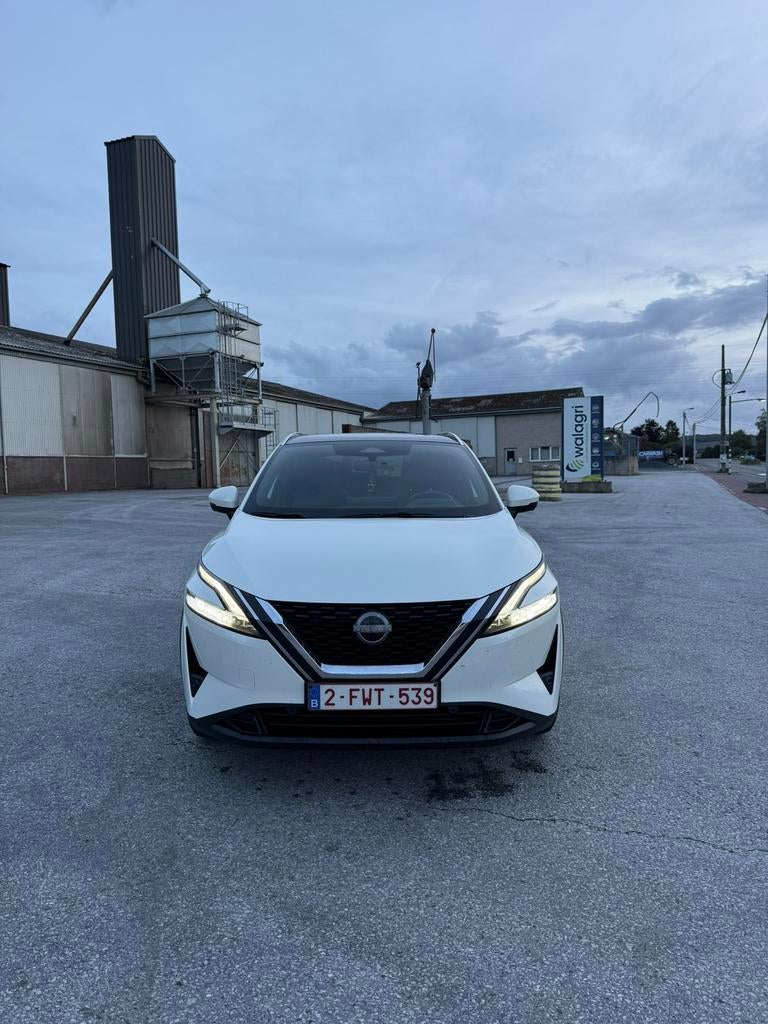 Nissan Qashqai Full options + Dashcam, Autos, Nissan, 1332 cm³, Achat, Phares entièrement LED, Euro 6