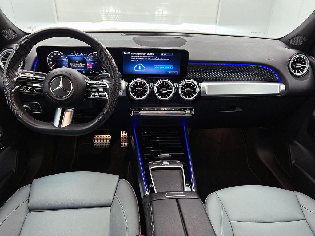 Mercedes-Benz GLB-Klasse 180 AMG Line 7 Zitplaatsen | Panora, Auto's, Stof, Gebruikt, 4 cilinders, 136 pk